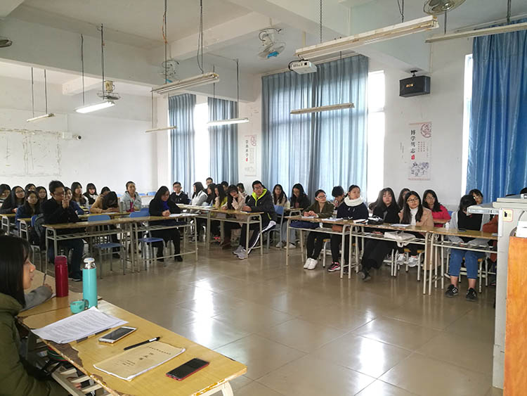 C:\Documents and Settings\Administrator\桌面\xinwen\41.活动现场a.jpg C:\Documents and Settings\Administrator\桌面\xinwen\41.活动现场a.jpg