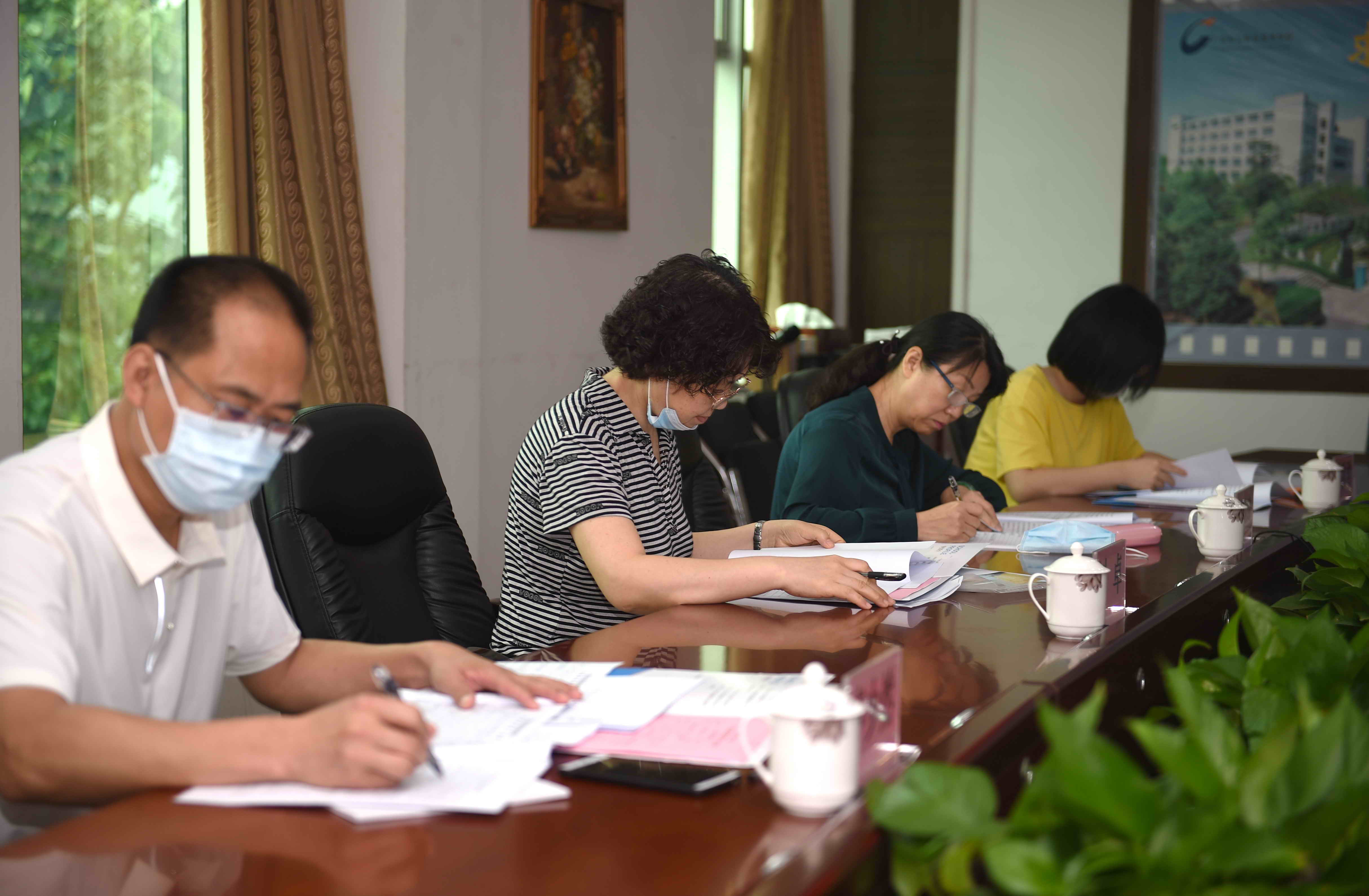 002 DSC_8614.jpg 002 DSC_8614.jpg