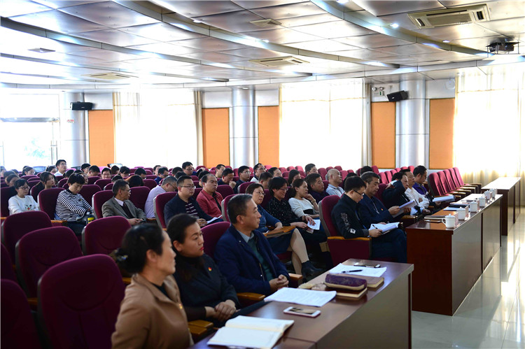 F:\W网络稿件\2020年网络稿\1月\2020年1月7日 学院2019年系党总支书记（副书记）述职评议考核大会 拍摄：刘静\DSC_4013_副本.jpg