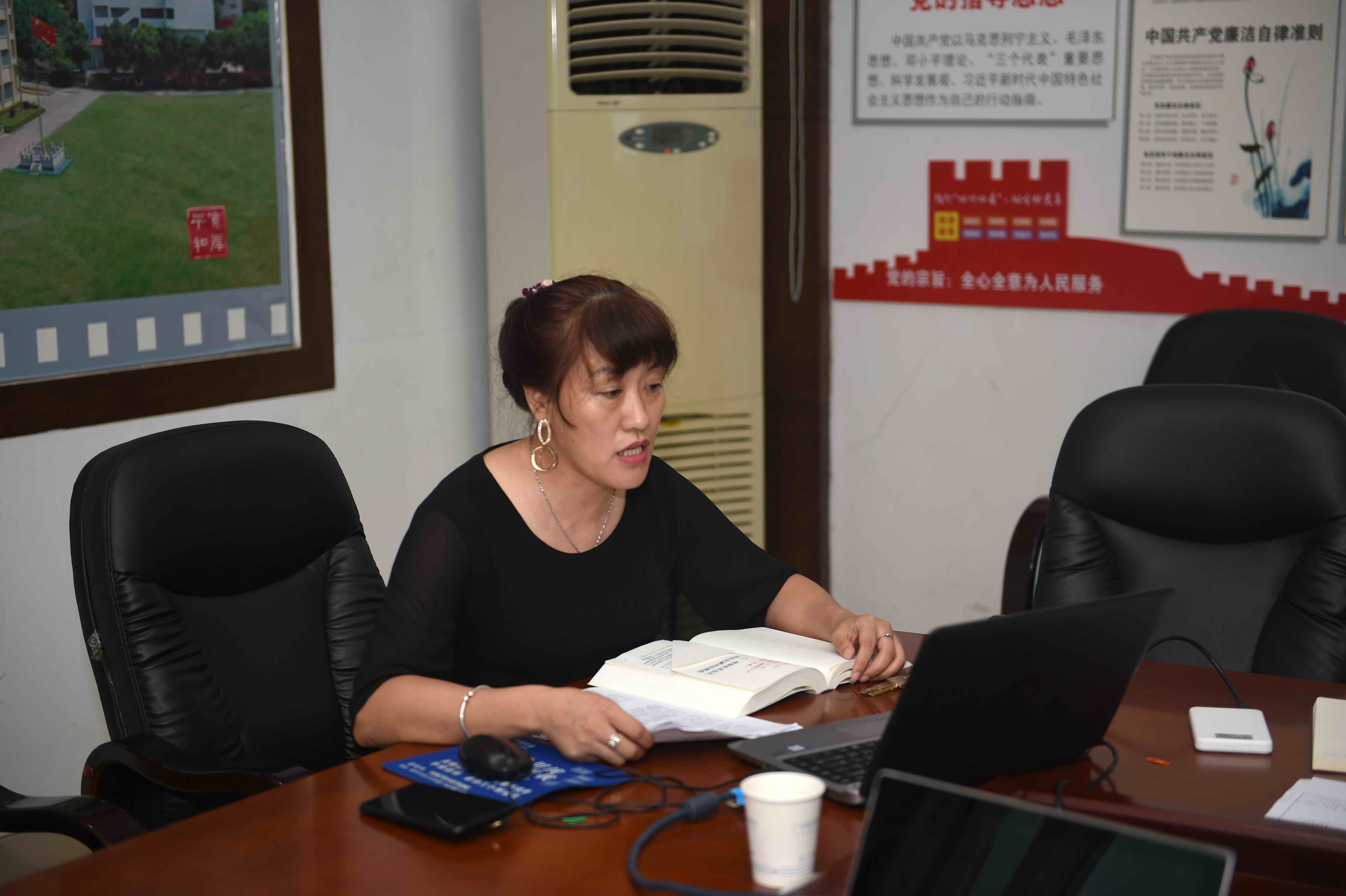 DSC_8695.jpg DSC_8695.jpg