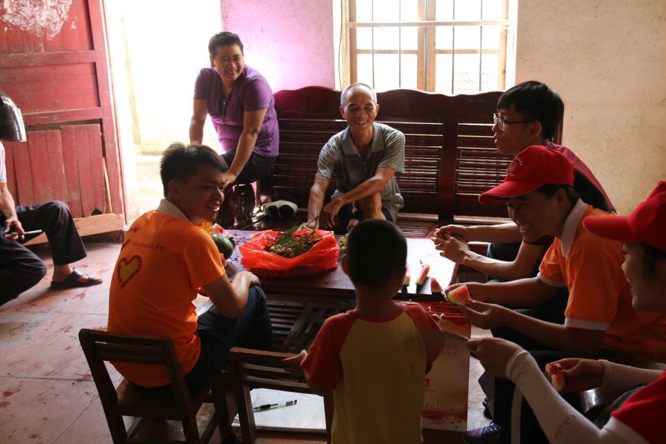 D:\网络新闻\1月网络新闻\2018年 寒假 暑假\电气工程系党总支赴仁化2.jpg D:\网络新闻\1月网络新闻\2018年 寒假 暑假\电气工程系党总支赴仁化2.jpg